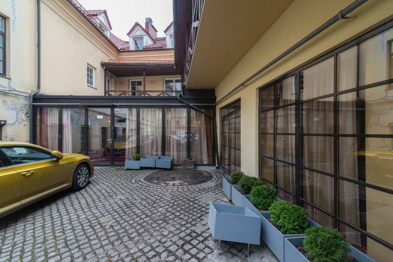 The Old Town Apartment 207 By Urban Rent Vilnius Bagian luar foto